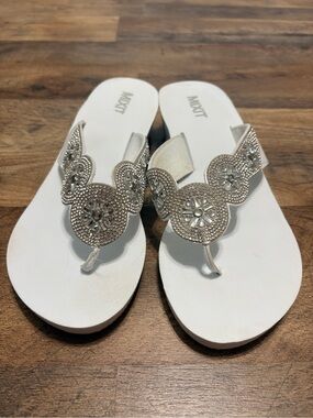 Mixit White Rhinestone Wedge Flip Flops Size 8 Sparkly Jeweled Sandals Beach
